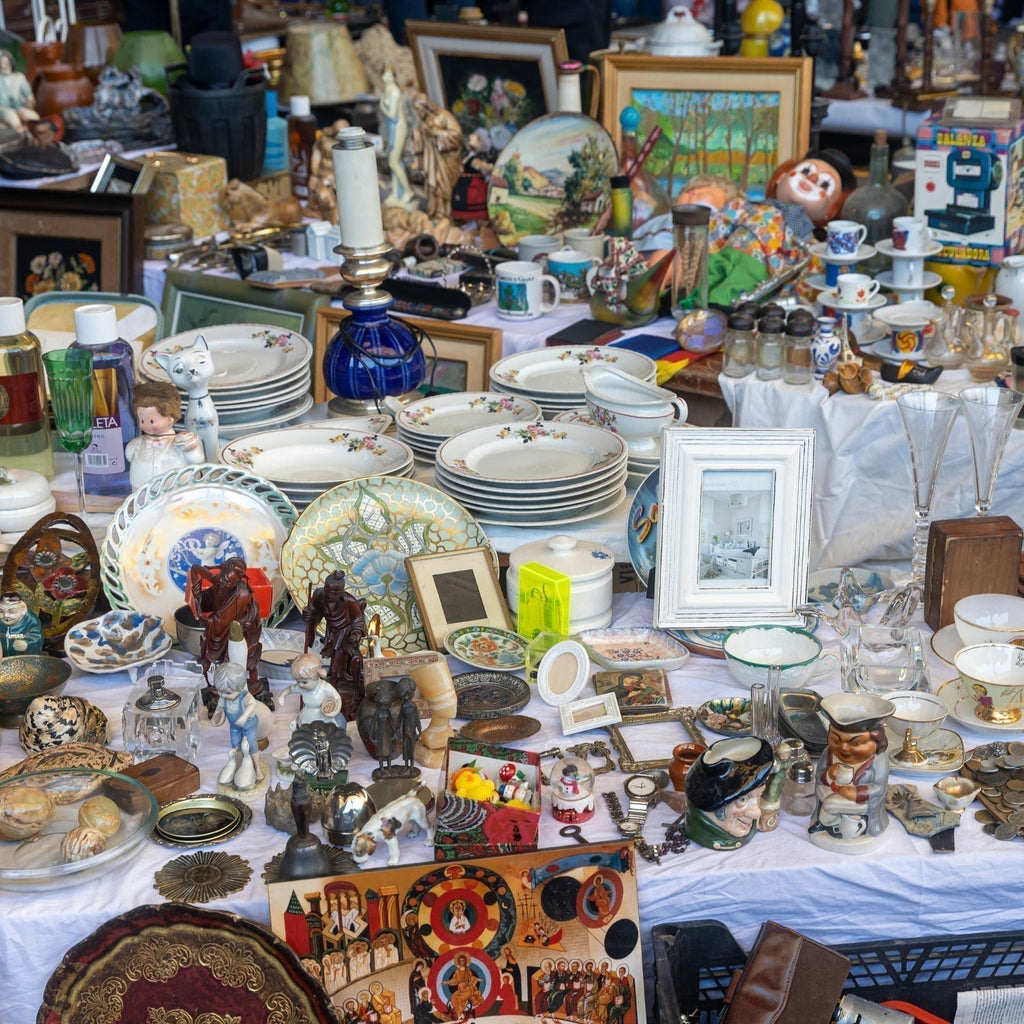 Your Direct Source for Bulk Bric-à-Brac