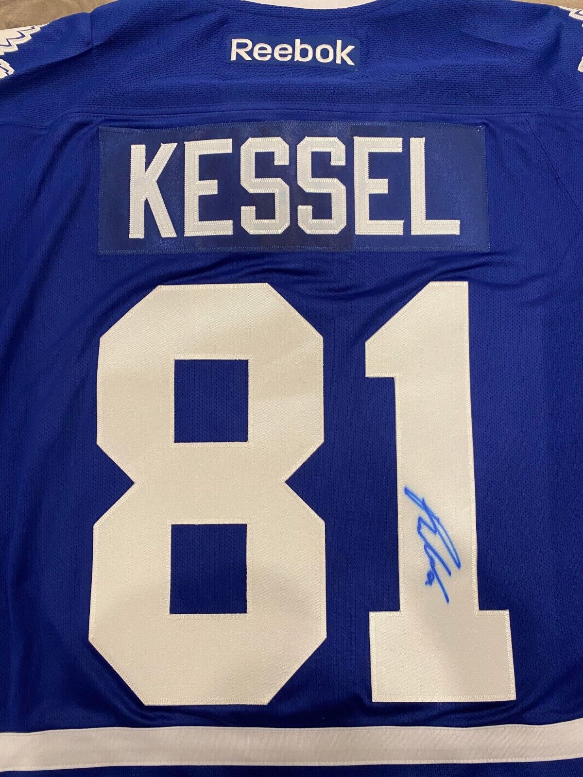 Toronto Maple Leafs Phil Kessel Signed NHL Reebok Jersey Size Large