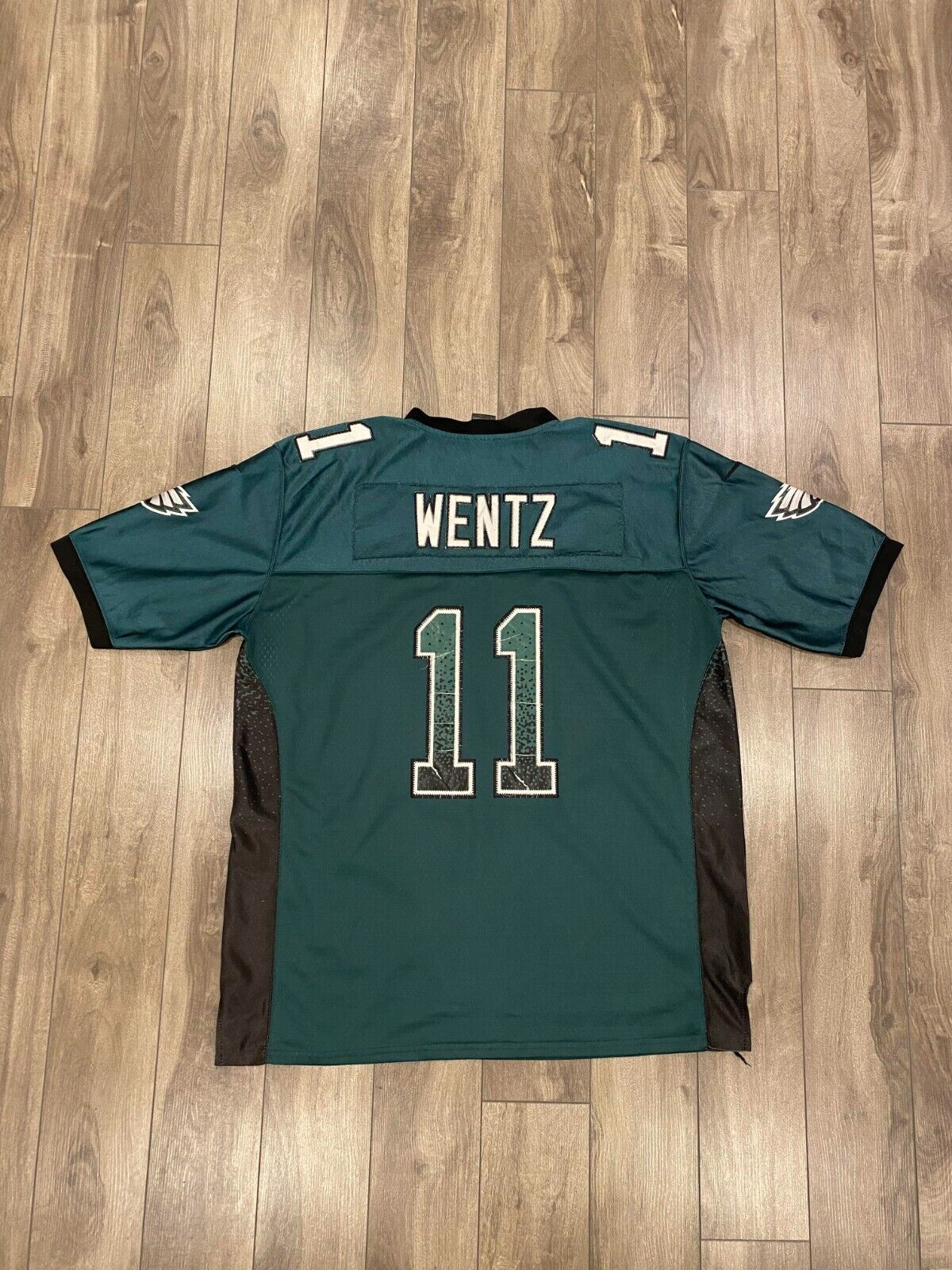 Philadelphia Eagles Carson Wentz Jersey Mens 48 Green Super Bowl LII NFL Nike