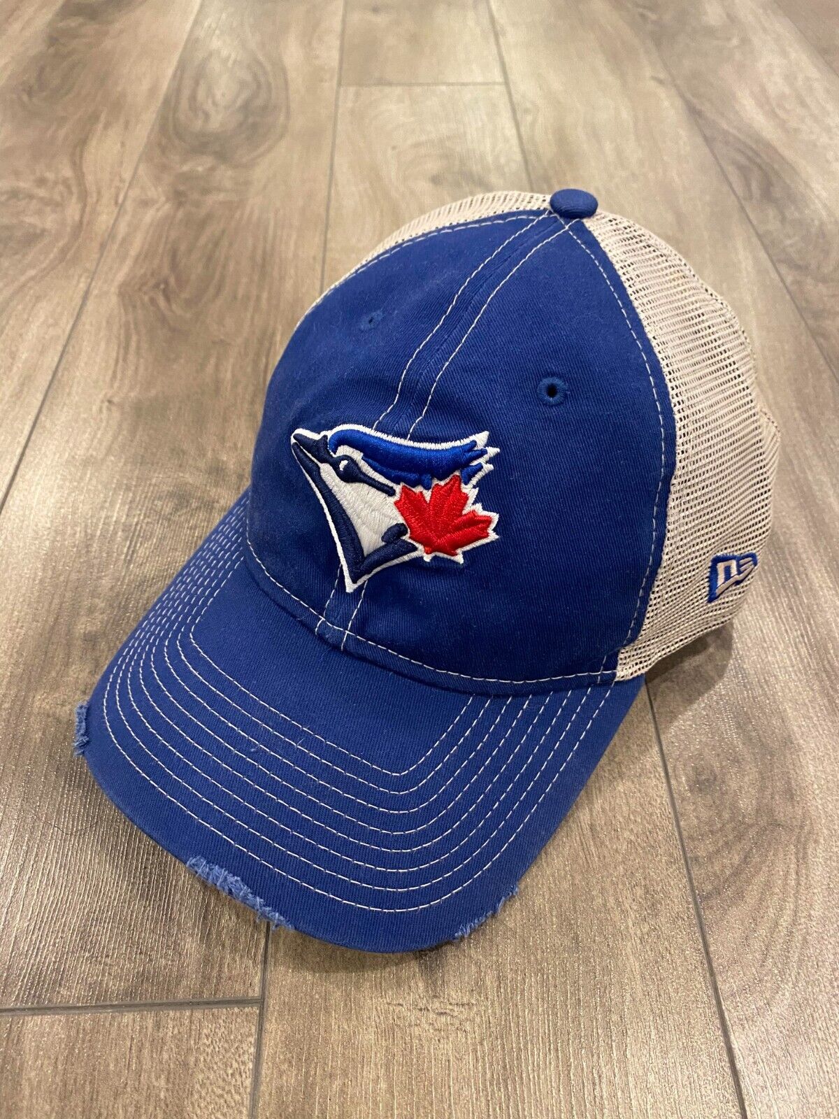 Toronto Blue Jays Hat Cap Snapback Blue Trucker New Era 9Twenty MLB Distressed